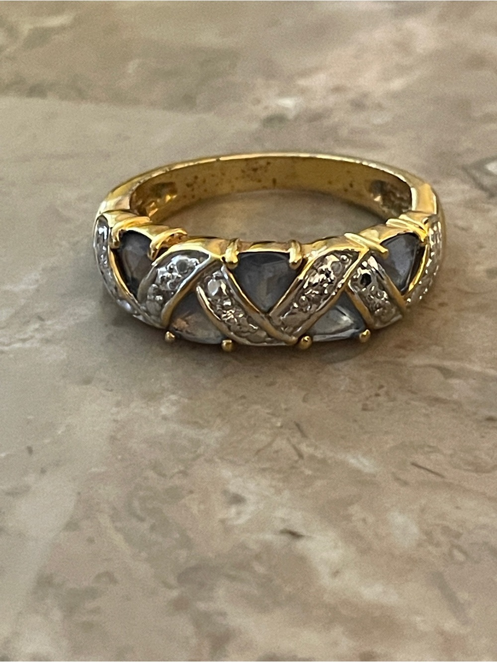 Gold tone Band Ring with tanzanite Gemstone size 8